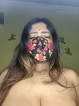 Snapshot of Love143A chatting on February 24, 2026, 3:48 am Love143A online show from February 24, 2026, 3:48 am