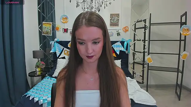Snapshot of LoraSunnyy chatting on October 2, 2025, 7:37 am LoraSunnyy online show from October 2, 2025, 7:37 am