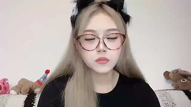Snapshot of XingKongCOCO-107 chatting on October 10, 2025, 10:14 am XingKongCOCO-107 online show from October 10, 2025, 10:14 am