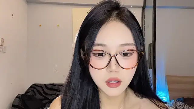 XingKongCOCO-107 online show from November 26, 2025, 11:55 am