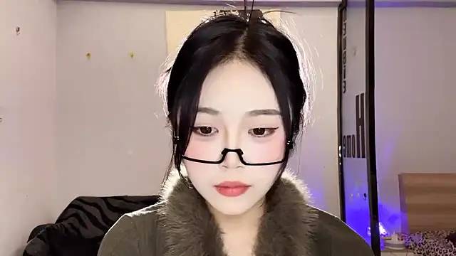 XingKongCOCO-107 online show from November 27, 2025, 12:29 pm