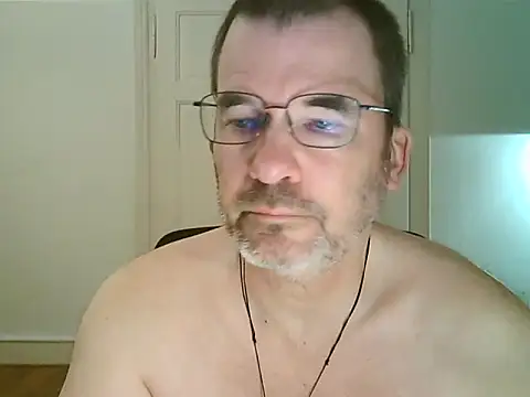 Snapshot of stallionrider88 chatting on March 14, 2026, 11:21 pm stallionrider88 online show from March 14, 2026, 11:21 pm