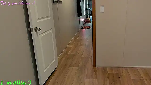 Snapshot of Allie_Kat chatting on February 15, 2026, 4:36 pm Allie Kat online show from February 15, 2026, 4:36 pm