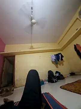 choot paglu online show from October 7, 2025, 12:13 pm