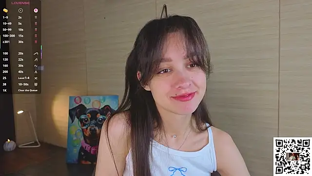 VineciaDestors online show from October 12, 2025, 1:32 pm