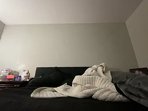 Snapshot of Lovingirl69 chatting on September 9, 2025, 2:22 am Lovingirl69 online show from September 9, 2025, 2:22 am