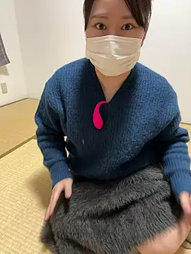 Snapshot of shimera-nohime25 chatting on January 14, 2026, 9:26 am shimera-nohime25 online show from January 14, 2026, 9:26 am