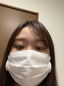 Snapshot of shimera-nohime25 chatting on February 26, 2026, 12:37 pm shimera-nohime25 online show from February 26, 2026, 12:37 pm