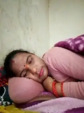 Suhani hot12 online show from October 28, 2025, 7:16 pm