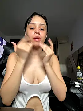 Snapshot of AYTANA_CORBERO chatting on September 17, 2025, 4:08 pm AYTANA CORBERO online show from September 17, 2025, 4:08 pm