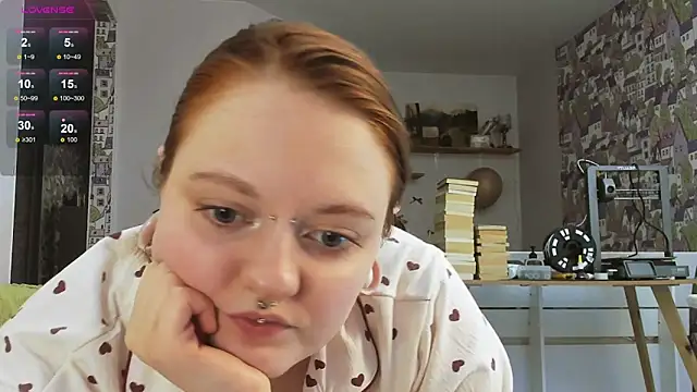 Snapshot of WonderConnie1 chatting on February 24, 2026, 2:04 pm WonderConnie1 online show from February 24, 2026, 2:04 pm