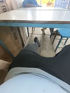 Snapshot of blackyporiki chatting on September 27, 2025, 8:08 am blackyporiki online show from September 27, 2025, 8:08 am