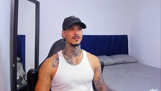 Snapshot of jiro_kenji1 chatting on September 25, 2025, 6:44 pm jiro kenji1 online show from September 25, 2025, 6:44 pm