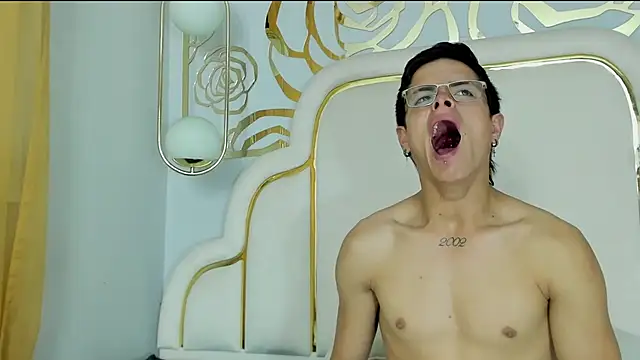 Snapshot of midnightlust_vc chatting on December 1, 2025, 11:21 pm midnightlust vc online show from December 1, 2025, 11:21 pm