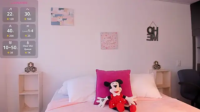 Snapshot of Natalia__Miller chatting on September 10, 2025, 8:53 pm Natalia Miller online show from September 10, 2025, 8:53 pm