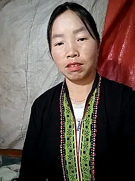 hera-00 online show from November 20, 2025, 12:00 am