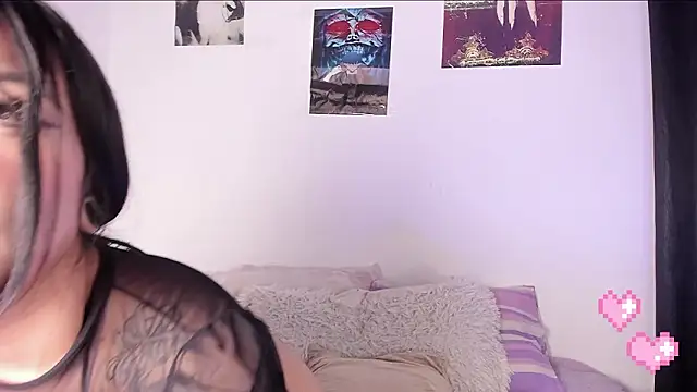 Snapshot of Velvet_Moon1 chatting on March 6, 2026, 11:12 pm Velvet Moon1 online show from March 6, 2026, 11:12 pm