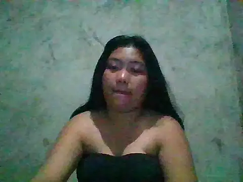 Snapshot of nikki_zapphire chatting on October 26, 2025, 12:05 am nikki zapphire online show from October 26, 2025, 12:05 am