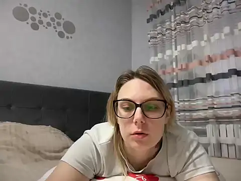 Snapshot of NikexPretty chatting on April 9, 2026, 4:12 pm NikexPretty online show from April 9, 2026, 4:12 pm