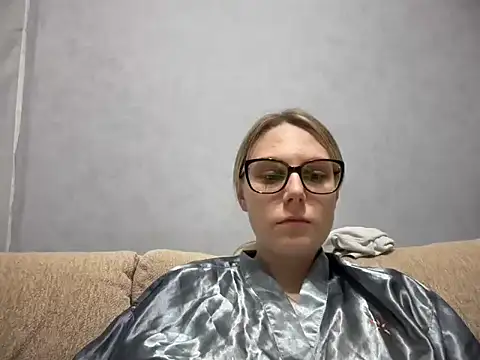 Snapshot of NikexPretty chatting on May 3, 2026, 8:37 pm NikexPretty online show from May 3, 2026, 8:37 pm