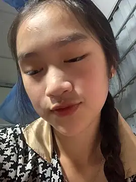 -Lie-06 online show from September 10, 2025, 6:13 am