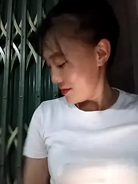 Snapshot of lai_tay chatting on October 12, 2025, 2:16 pm lai tay online show from October 12, 2025, 2:16 pm