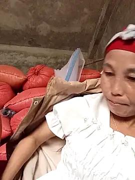 me-cute online show from December 15, 2025, 2:27 am