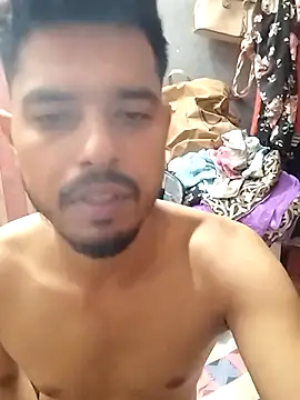 Snapshot of fcukboiiiii69 chatting on February 5, 2026, 9:41 pm fcukboiiiii69 online show from February 5, 2026, 9:41 pm