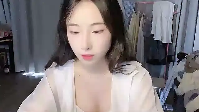 Snapshot of Freya7777 chatting on September 11, 2025, 3:17 am Freya7777 online show from September 11, 2025, 3:17 am