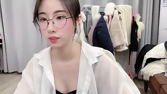 Snapshot of Freya7777 chatting on January 6, 2026, 2:10 pm Freya7777 online show from January 6, 2026, 2:10 pm