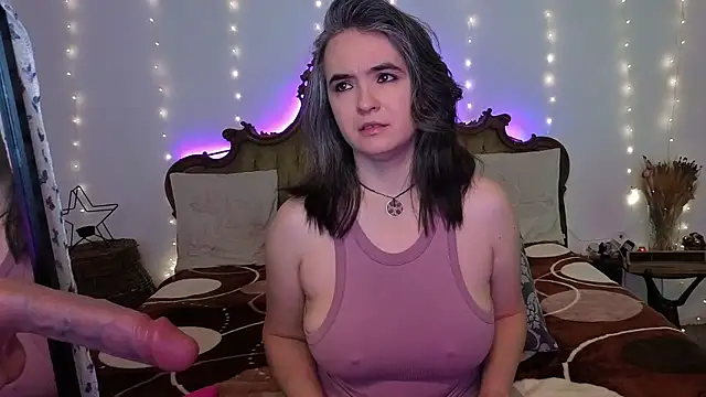 SilkenSin online show from January 18, 2026, 9:57 am