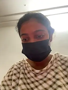 Snapshot of HeerStd chatting on December 23, 2025, 10:13 am HeerStd online show from December 23, 2025, 10:13 am