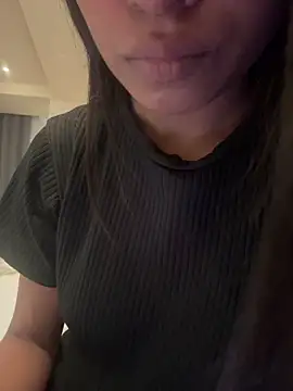 Snapshot of HeerStd chatting on January 7, 2026, 10:51 am HeerStd online show from January 7, 2026, 10:51 am