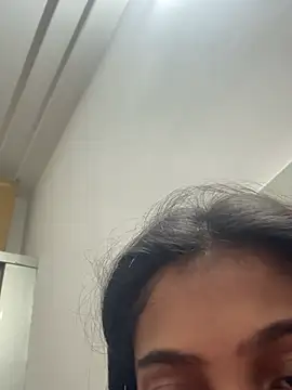 Snapshot of HeerStd chatting on February 1, 2026, 4:33 am HeerStd online show from February 1, 2026, 4:33 am