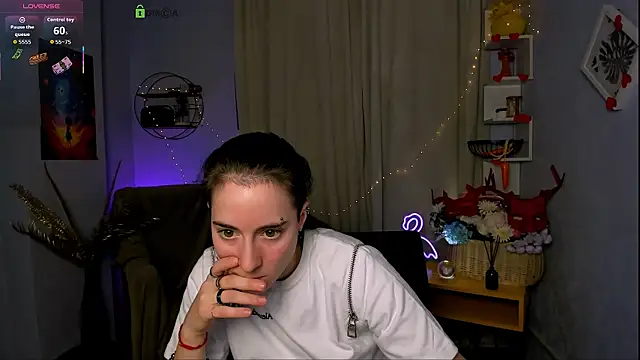 daisy baby1 online show from March 26, 2026, 8:25 pm