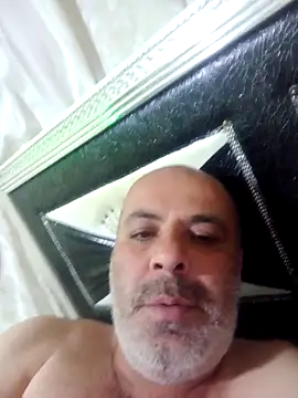 ahmetsoner4644 online show from September 28, 2025, 8:58 pm