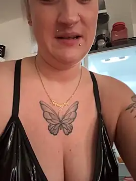 Snapshot of Rozendefotz chatting on November 24, 2025, 7:30 am Rozendefotz online show from November 24, 2025, 7:30 am