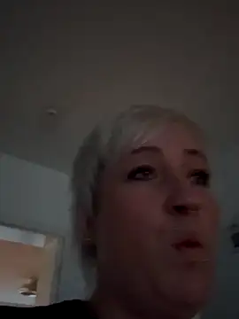 Snapshot of Rozendefotz chatting on December 1, 2025, 7:13 am Rozendefotz online show from December 1, 2025, 7:13 am