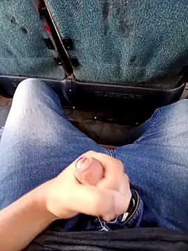 JeremyHylion online show from December 17, 2025, 1:17 pm