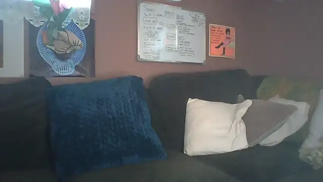 thickasstley online show from July 3, 2026, 8:48 pm