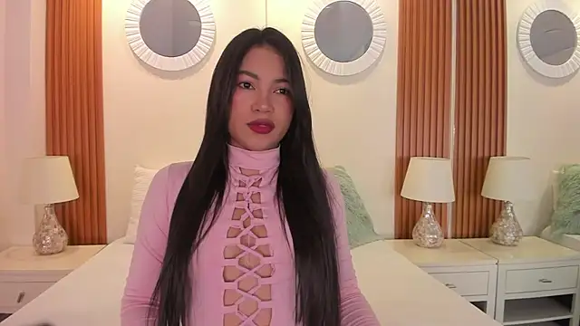 Snapshot of kendalFox_ chatting on September 10, 2025, 12:16 pm kendalFox online show from September 10, 2025, 12:16 pm