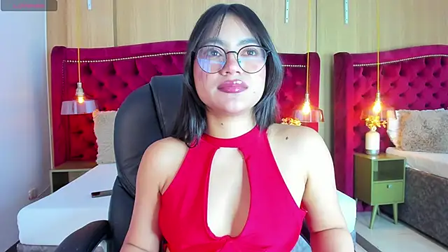 Snapshot of kendalFox_ chatting on September 27, 2025, 12:54 pm kendalFox online show from September 27, 2025, 12:54 pm