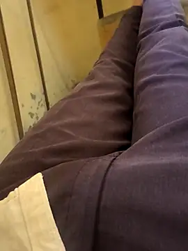 Snapshot of bigdick_lickingexpert08 chatting on March 5, 2026, 9:05 am bigdick lickingexpert08 online show from March 5, 2026, 9:05 am