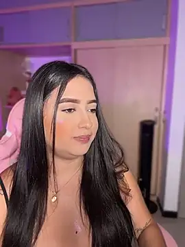 Emiily Moore1 online show from May 8, 2026, 11:21 pm