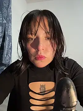 Snapshot of aliciia_23 chatting on October 27, 2025, 11:09 pm aliciia 23 online show from October 27, 2025, 11:09 pm