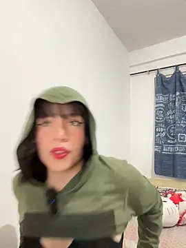 Snapshot of aliciia_23 chatting on November 13, 2025, 11:14 pm aliciia 23 online show from November 13, 2025, 11:14 pm