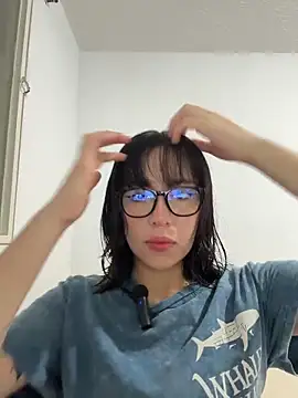 Snapshot of aliciia_23 chatting on November 27, 2025, 9:17 pm aliciia 23 online show from November 27, 2025, 9:17 pm