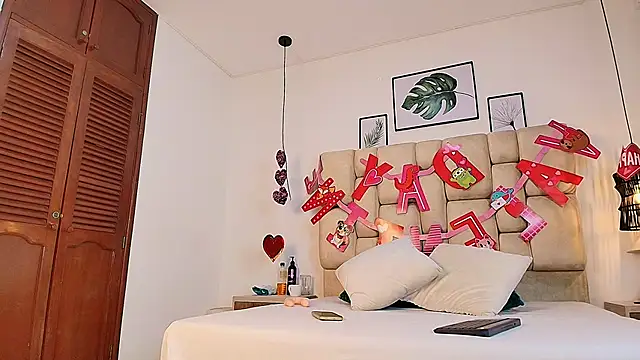 Snapshot of elizawiliamst chatting on September 18, 2025, 12:40 pm elizawiliamst online show from September 18, 2025, 12:40 pm