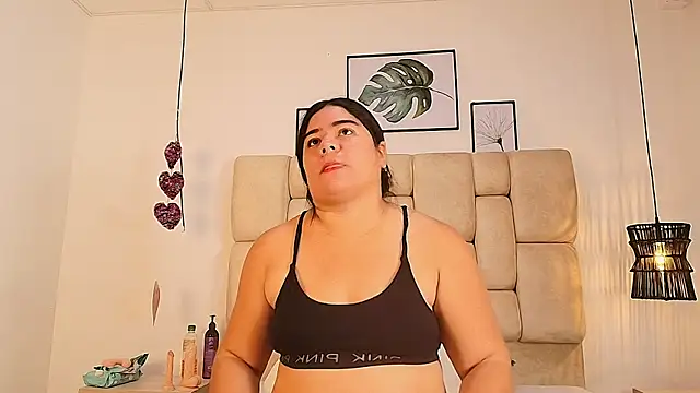 Snapshot of elizawiliamst chatting on September 23, 2025, 12:19 pm elizawiliamst online show from September 23, 2025, 12:19 pm