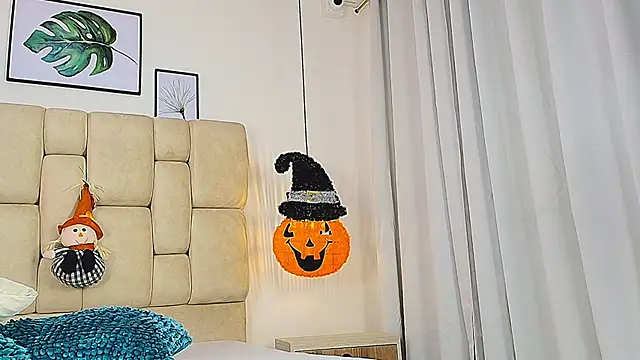 Snapshot of elizawiliamst chatting on October 18, 2025, 1:34 pm elizawiliamst online show from October 18, 2025, 1:34 pm